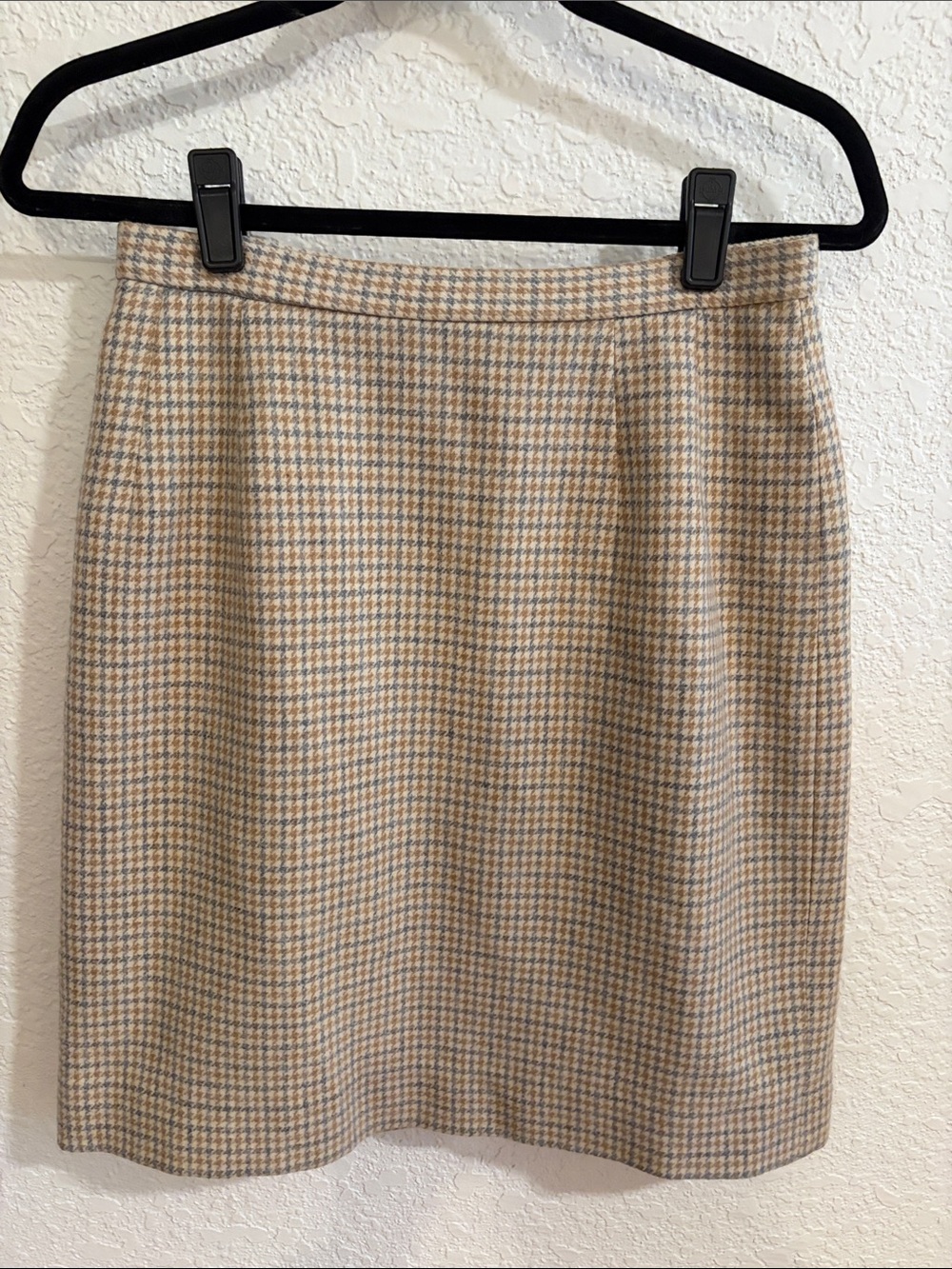 Pendleton Beige and Light Blue Houndstooth Mini Skirt